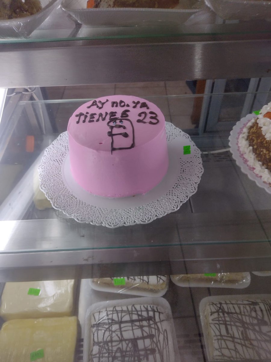 Cosme Facundito (@cosmefacundito) on Twitter photo 