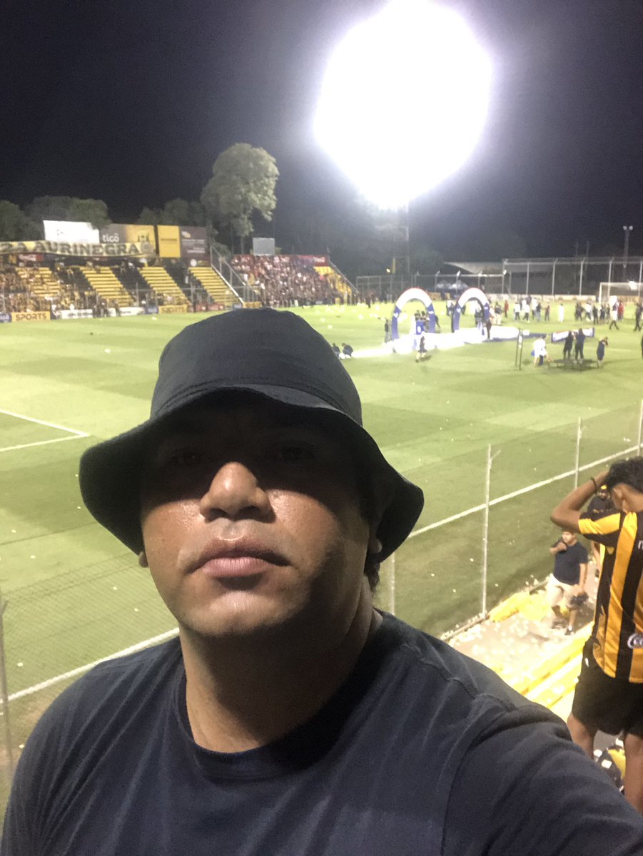 milciadesraulba's tweet photo. Salir campeón de visitante de infiltrado sin poder gritar no es para cualquiera gracias @CCP1912oficial @ChiquiArceDT https://t.co/E2DNtLF2H6