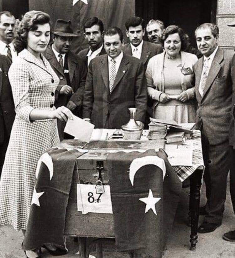 Tarihi Merak Ediyoruz tweet media