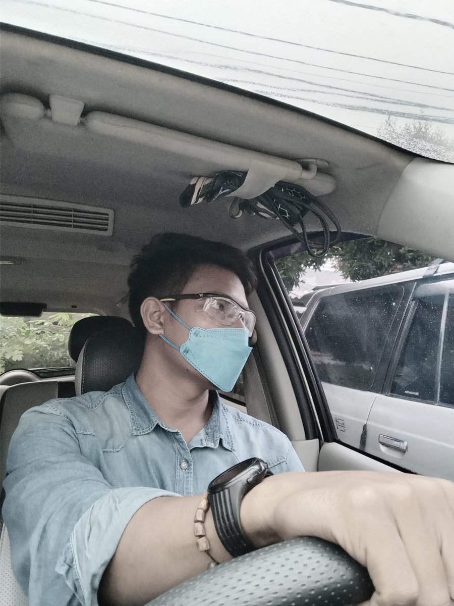 "Lebih dari sebuah kata, kita akan dipisahkan oleh waktu dan di kisahkan oleh kea'adan yang tak menentu".