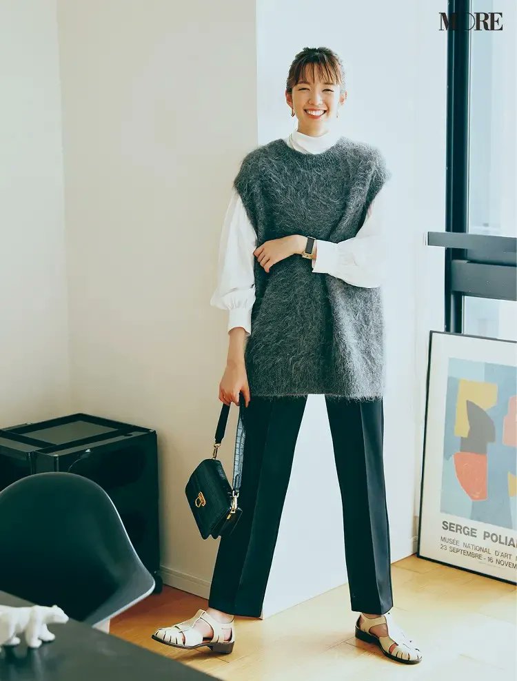 More モア 堅くなりがちな 黒パンツ をおしゃれに 21最新 黒パンツコーデ特集 T Co Cn2zl4f7oc 通勤コーデ オフィスコーデ 冬コーデ T Co Hbacqld4it Twitter