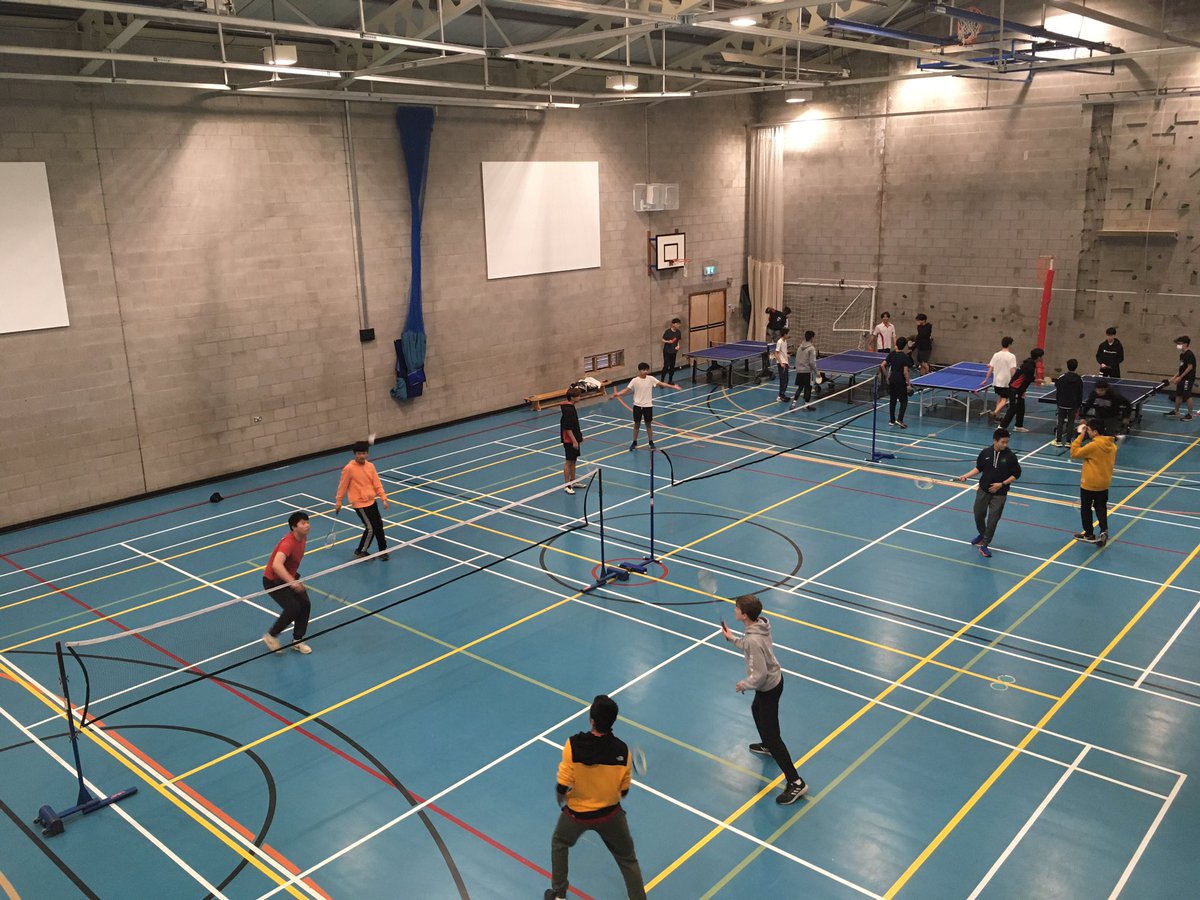 KWS_HallHouse's tweet photo. Having a great time playing indoor games today 🏸🏓Thanks to Mr Davies for organising this. https://t.co/SJms4r1aRo