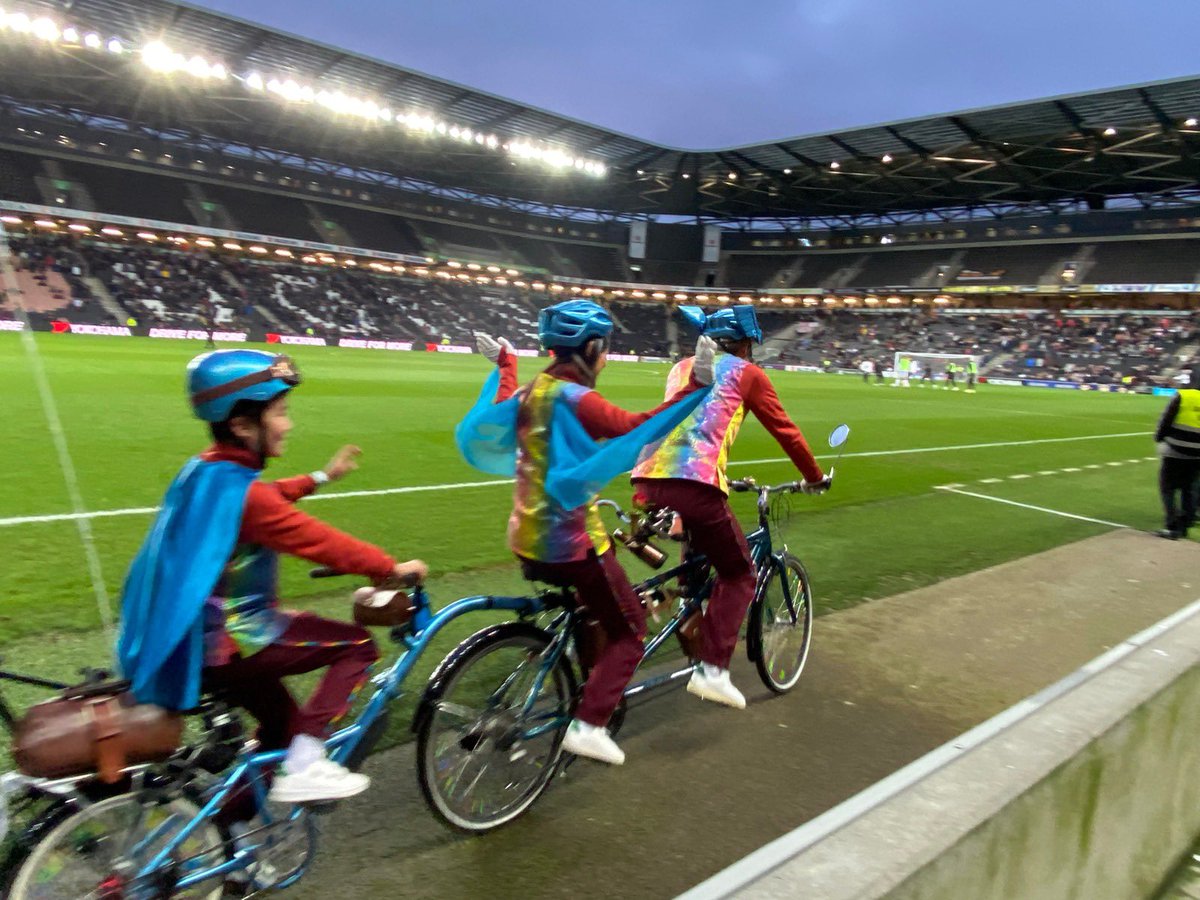mk_grid's tweet photo. It’s been a few weeks since we cycled through the @Stadium_MK during half time of a @MKDonsFC match - wow 🤩 what an experience it was! Thank you 🙏🚲🚲🚲🙏 #cycling #miltonkeynes #film #takepart #community #documentary #lovemk #gridspinners #football https://t.co/iYKWfR0g0o