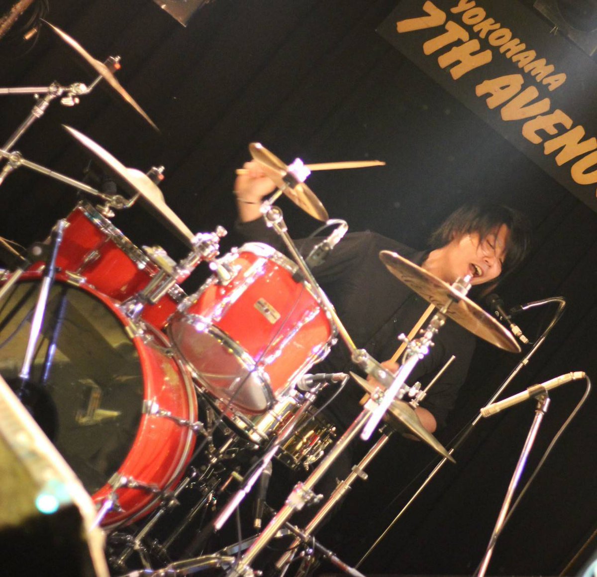 SARAphotograph3's tweet photo. さて、今日はATSUGARIのライブに遊びに行ってきました✨
その時に一眼レフで撮影したライブ写真です📸
Any、kuppa、わっくん、お疲れっした🙌
2021/12/05(日)
@横浜7thAVENUE
アーティスト/ATSUGARI https://t.co/Dr5GejmhLS
