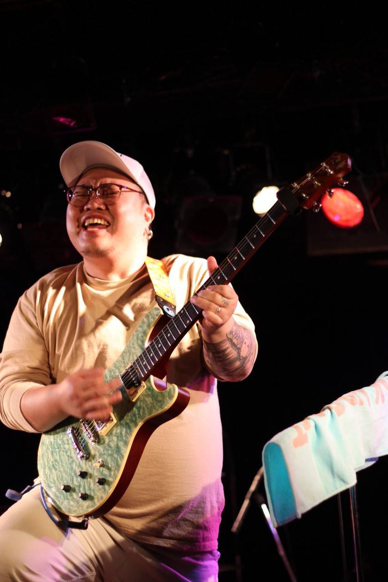 SARAphotograph3's tweet photo. さて、今日はATSUGARIのライブに遊びに行ってきました✨
その時に一眼レフで撮影したライブ写真です📸
Any、kuppa、わっくん、お疲れっした🙌
2021/12/05(日)
@横浜7thAVENUE
アーティスト/ATSUGARI https://t.co/Dr5GejmhLS