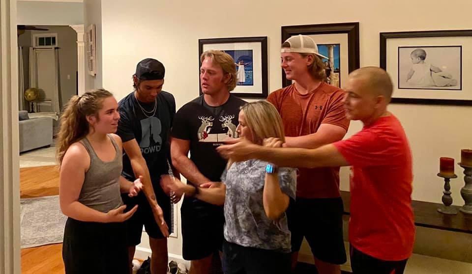 Todd Headington tweet media