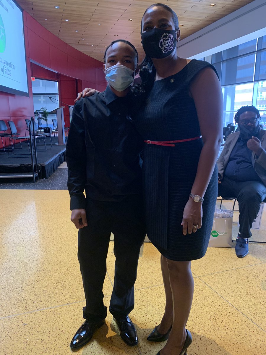 seelampkin's tweet photo. I am so proud of our students! We support re-engaged students, City-wide students, and student leaders.#happytobeback #author #seniorclasspresident https://t.co/rbJgwS9Brb