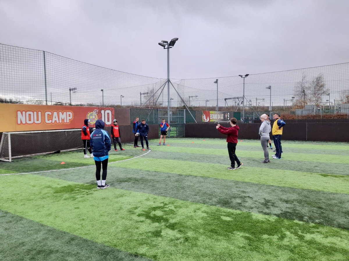 Successful weekend running MO courses and development sessions in London and Bristol. Thanks to <a href="/LondonSkolarsRL/">LondonSkolarsRL</a> <a href="/allgoldsrugby/">All Golds Rugby League</a> for the support and use of the facilities and <a href="/aaronmooreej/">Aaron Moore</a> <a href="/SmaillMike/">Mike Smaill</a> <a href="/coxyryan/">Ryan Cox</a> for running the sessions 👏

#GiveitaTRY🏉