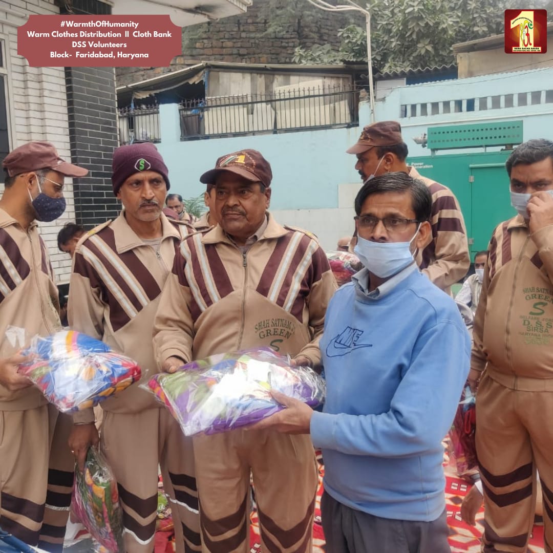 DSSNewsUpdates's tweet photo. Warmth Of Humanity | Warm Clothes 🧥 Distribution under the pious guidance of Revered Saint Dr. @Gurmeetramrahim Singh Ji Insan | Cloth Bank | DSS Volunteers, Faridabad, Hry
#Donations #humanity #WarmthOfHumanity #ClothBank #ClothDistribution #ClothDonation #DeraSachaSauda https://t.co/mr5aGgZWR2