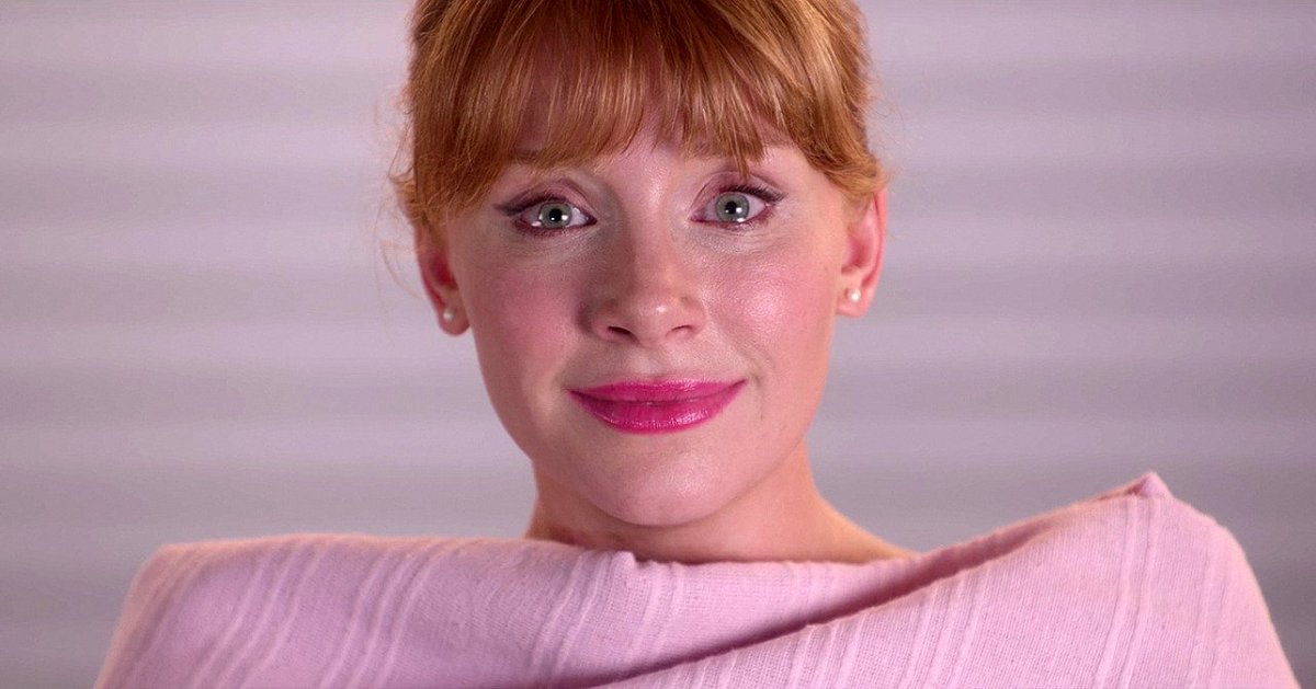 updatecultura's tweet photo. Só quem viveu sabe! Há 10 anos, o fenômeno "Black Mirror" era lançado. 

Qual foi o episódio que mais te impactou? https://t.co/8coS33g1k0