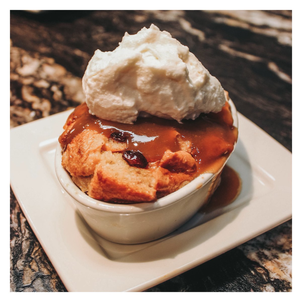 OAKDBBQ's tweet photo. 𝕊𝕦𝕘𝕒𝕣 𝕊𝕨𝕖𝕖𝕥 𝕊𝕦𝕟𝕕𝕒𝕪 = FREE Dessert with meal purchase 🥮🍨
⁣⁣
🗝 This week the password to unlock your free dessert is: "𝐰𝐚𝐟𝐟𝐥𝐞“
⁣⁣
The password changes weekly and will always be announced on social media, so be sure to follow us! https://t.co/1qjY3DbN25