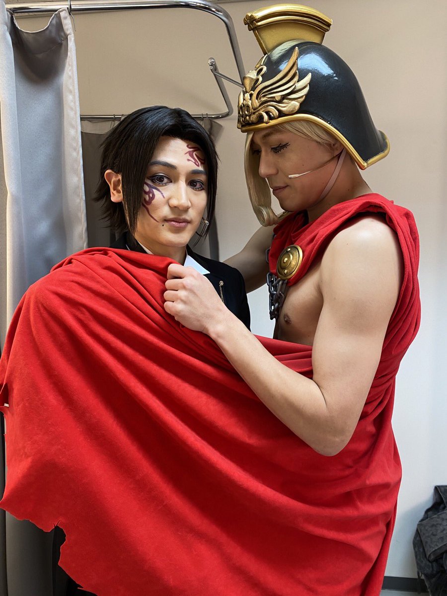 アレス＆ヘルメスの仲良し写真。

#終末のワルキューレ #終ワルステ
#ヘルメス #佐藤永典
#アレス #片山浩憲