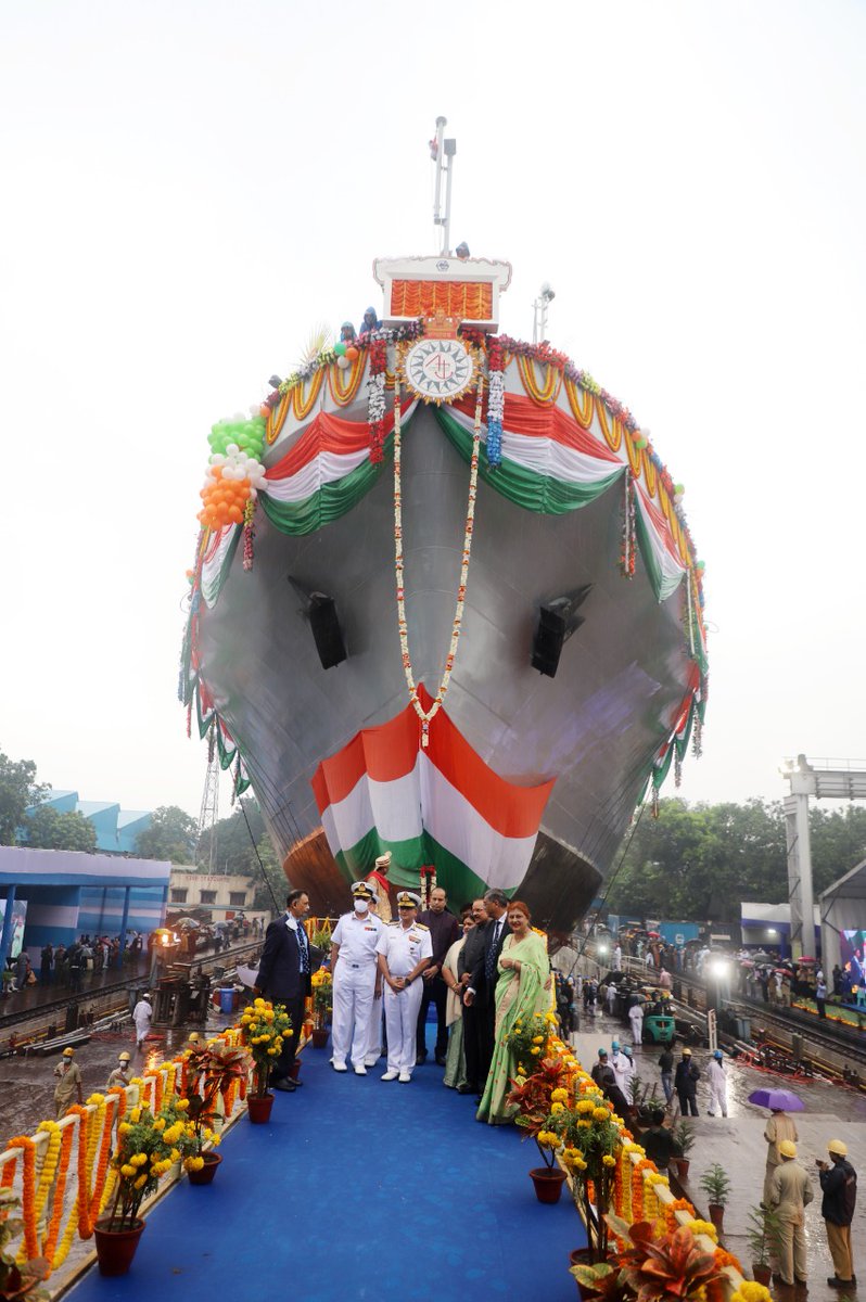 indiannavy's tweet photo. #Sandhayak, the first ship of Survey Vessel (Large), launched todate #05Dec 21 by Smt Pushpa Bhatt, spouse of Shri Ajay Bhatt, Hon’ble Rajya Raksha Mantri, who was the Chief Guest at the event (1/3).

@AjaybhattBJP4UK @OfficialGRSE
@ProDefKolkata https://t.co/a4QJ9tTzkO