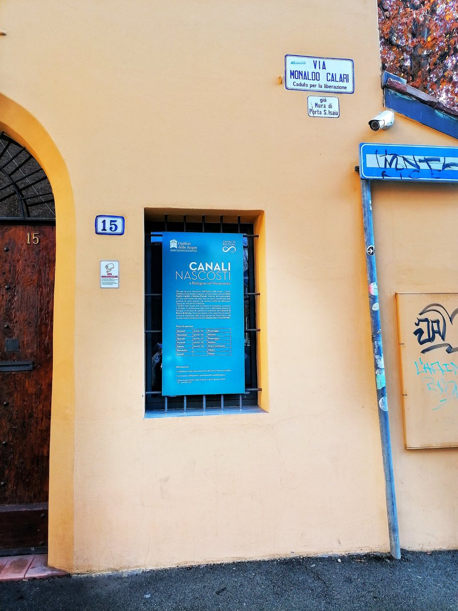 Sapevate che un tempo a Bologna scorrevano numerosi canali scoperti? L'acqua veniva convogliata in città dal Reno. Oggi alcuni musei e ancora alcuni visibili canali ne sono la testimonianza.