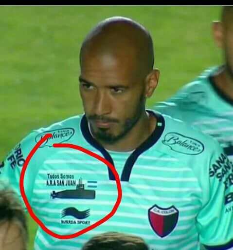 Perok56718672's tweet photo. El Club Colón de Santa Fé, "los Sabaleros",
para aplaudir de Pie.
@dravaleria https://t.co/TTfTMPmtTh