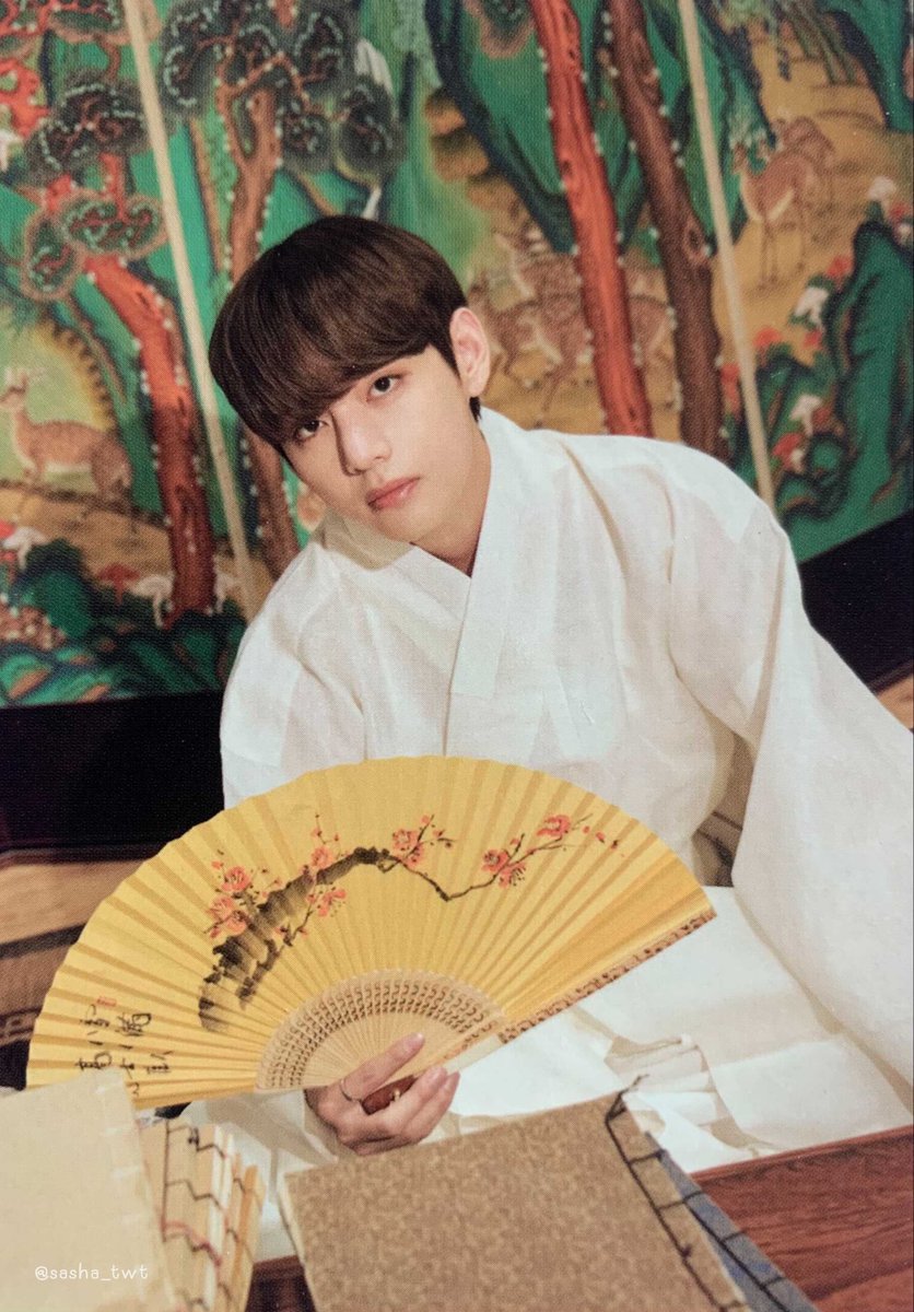 sasha_twt's tweet photo. [scan] 2021 BTS [DALMAJUNG] Official Merch 

Mini Photocard ‘V’ 

41-44

#방탄소년단   #btscollection #sashabts #bts   #태형 #뷔 #V https://t.co/PTsghS7ClA