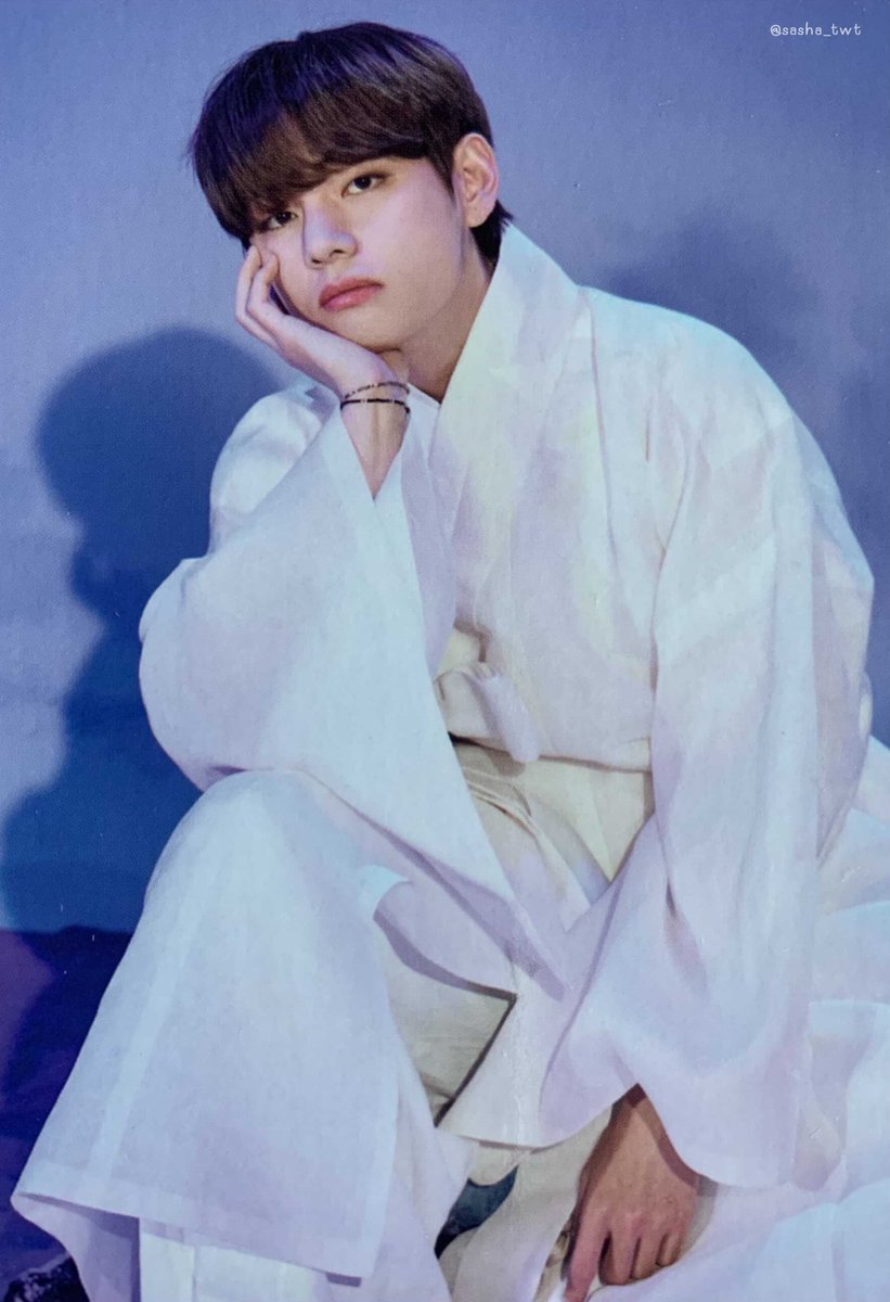 sasha_twt's tweet photo. [scan] 2021 BTS [DALMAJUNG] Official Merch 

Mini Photocard ‘V’ 

45-48

#방탄소년단   #btscollection #sashabts #bts   #태형 #뷔 #V https://t.co/jOKbTRLBdq