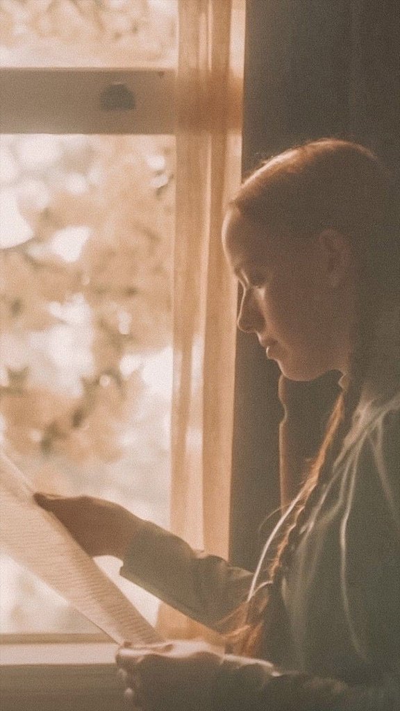 Elizabeth 🖋️❤️ tweet media