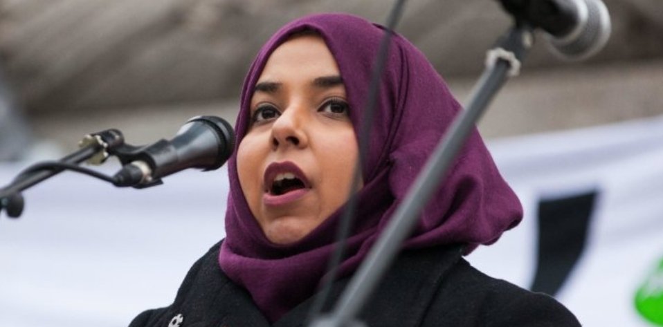 Woah, check out tomorrow's #Goldstrike picket line-up:
😍Owen Jones
😍Apsana Begum MP
😍Michael Rosen
😍Gary Younge 
You don't want to miss it. TOMORROW (Mon 6th Dec) 8am-1pm, RHB main entrance!