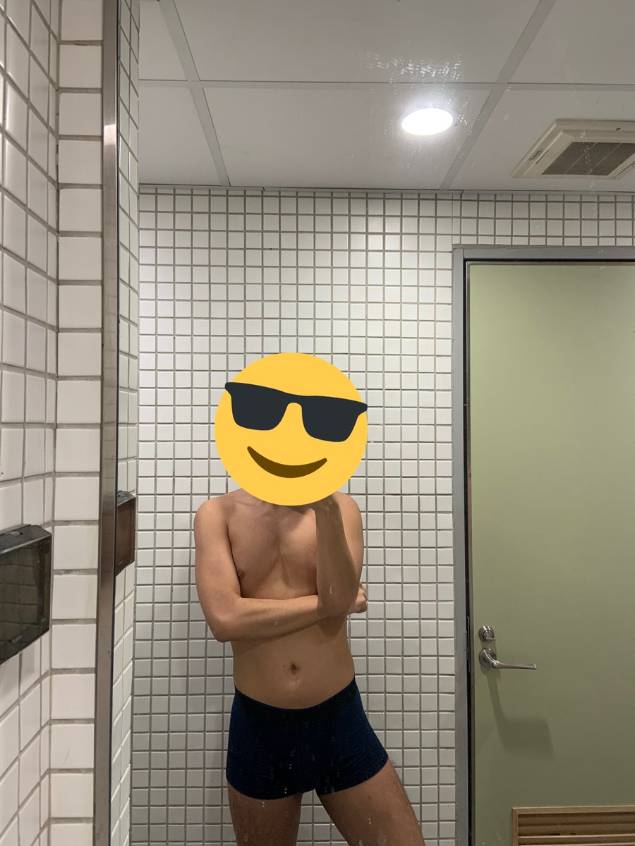 hkunderwearboy's tweet photo. #14dayschallenge #day14 最後一日14 days challenge着呢條 #uniqlo 四角，平平無奇點解要post？因為有條傻仔着咗三日寄過黎台灣，然後用密實膠袋入住佢一個禮拜後我先收到， #原味 變 #膠味 🤣 不過好sweet，我好受 🥰@hkgayboy26 #內褲控 #內褲日常 https://t.co/yLoJhxvbSm