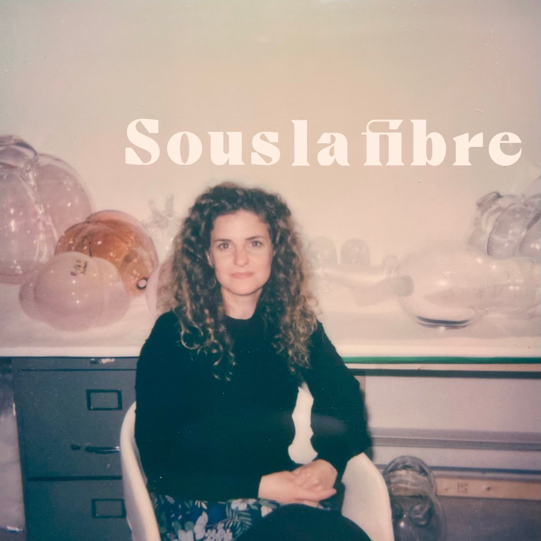 Ce sont des œuvres faites de #verre et de tissus que l’#artiste Montserrat Duran Muntadas offre au public. Ces pièces aux multiples textures sont en fait des représentations d’«anomalies» intimes.
souslafibre.com/episode/montse… #podcast #artvisuel #contemporaryart #artpodcast #balado