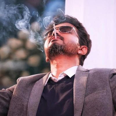 #Master #Beast <a href="/actorvijay/">Vijay</a> 

The States❤️             The King 🔥