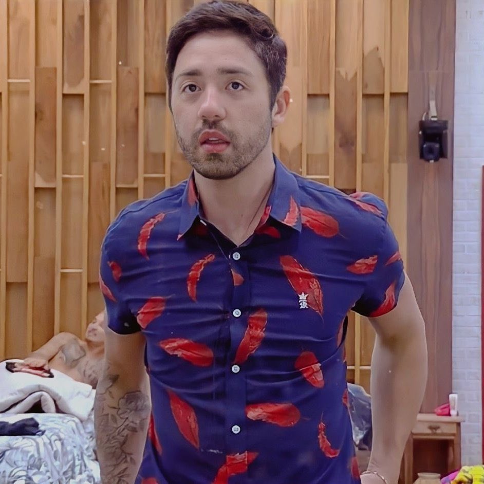 centralreality's tweet photo. "RICO NÃO MENTIU" está entre os assuntos mais comentados do twitter. #AFazenda https://t.co/YxyLCReGEY