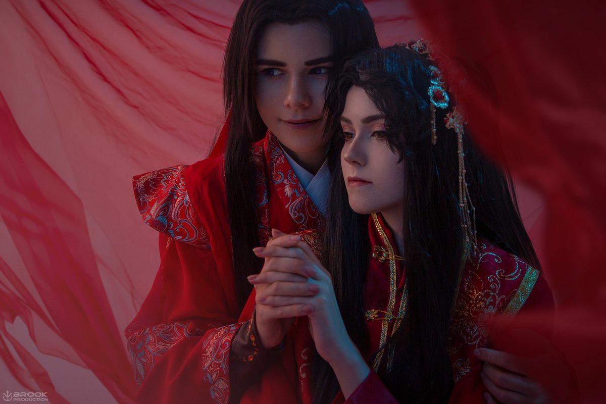 hiroi_nakano's tweet photo. Erha/Husky and his white cat shizun(wedding)

🌸🌸🌸🌸
Mo Ran - me
Chu Wanning - @_dead_ren_ 
Ph - hiroshi_hun(inst)📸
Помощь - @Martin_erdorell @alexouroboros 
#erha #huskyandhiswhitecatshizun #moran #ranwan #Chuwanning #2ha #жаньвани #brookproduction https://t.co/jpXVhz1OfC