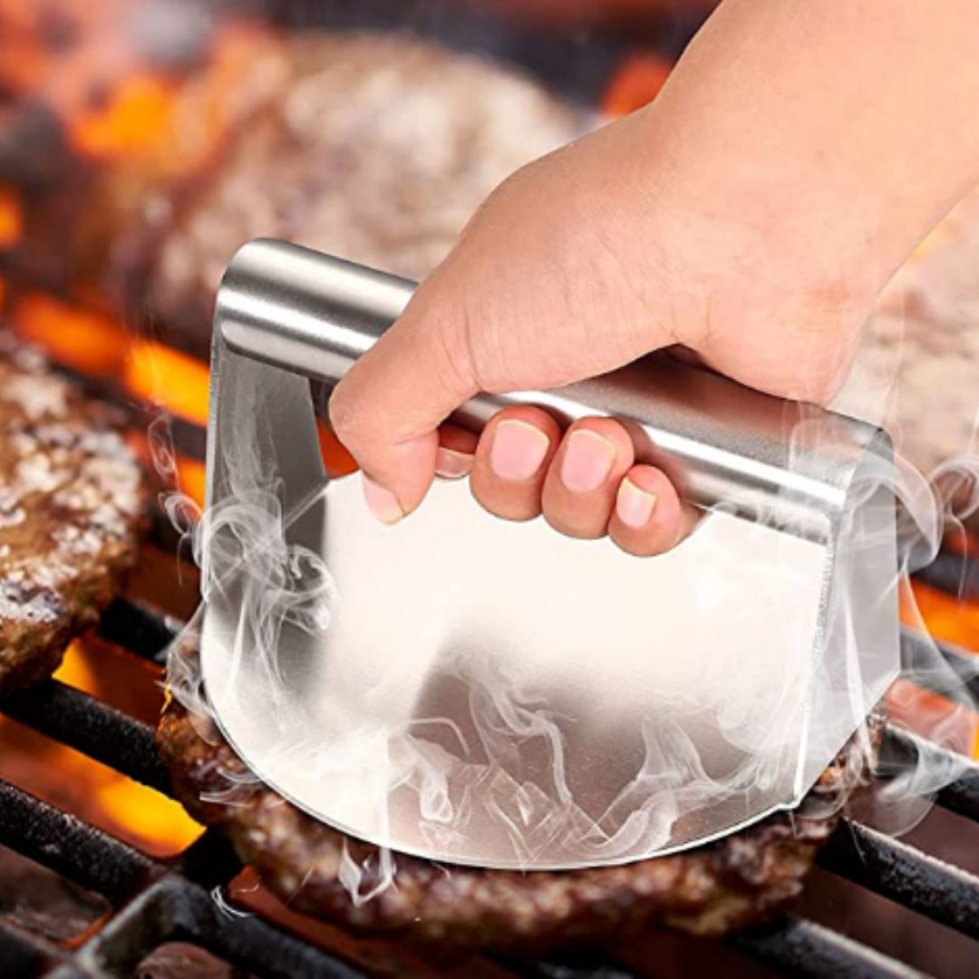 LifespaceSA's tweet photo. SMASH BURGERS! 

The best thing since sliced bread... 

https://t.co/Mp34WoG8Tp

#SmashBurger #LifespaceSA #Burger #Braai #Griddle #BraaiVibes https://t.co/ShDUWEOc7A