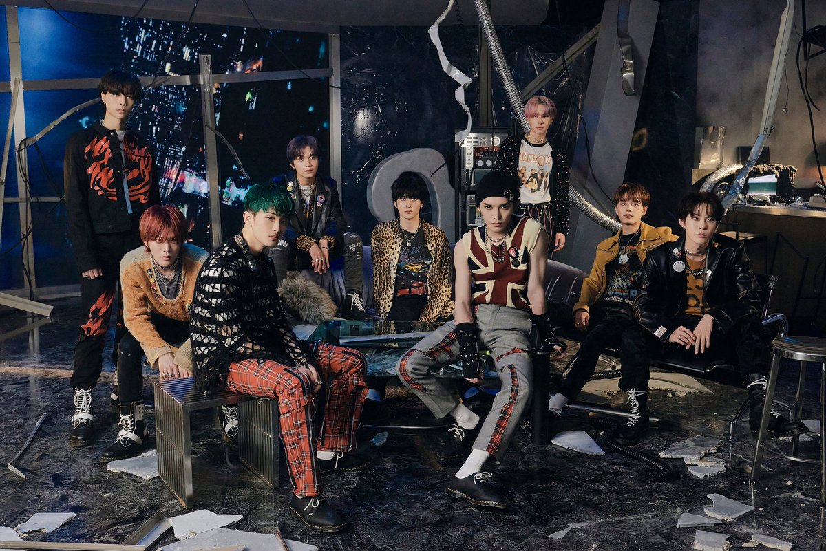 NCT 127 ‘EARTHQUAKE’ TRACK VIDEO
#EarthquakeByNCT127

<a href="/NCTsmtown_127/">NCT 127</a>