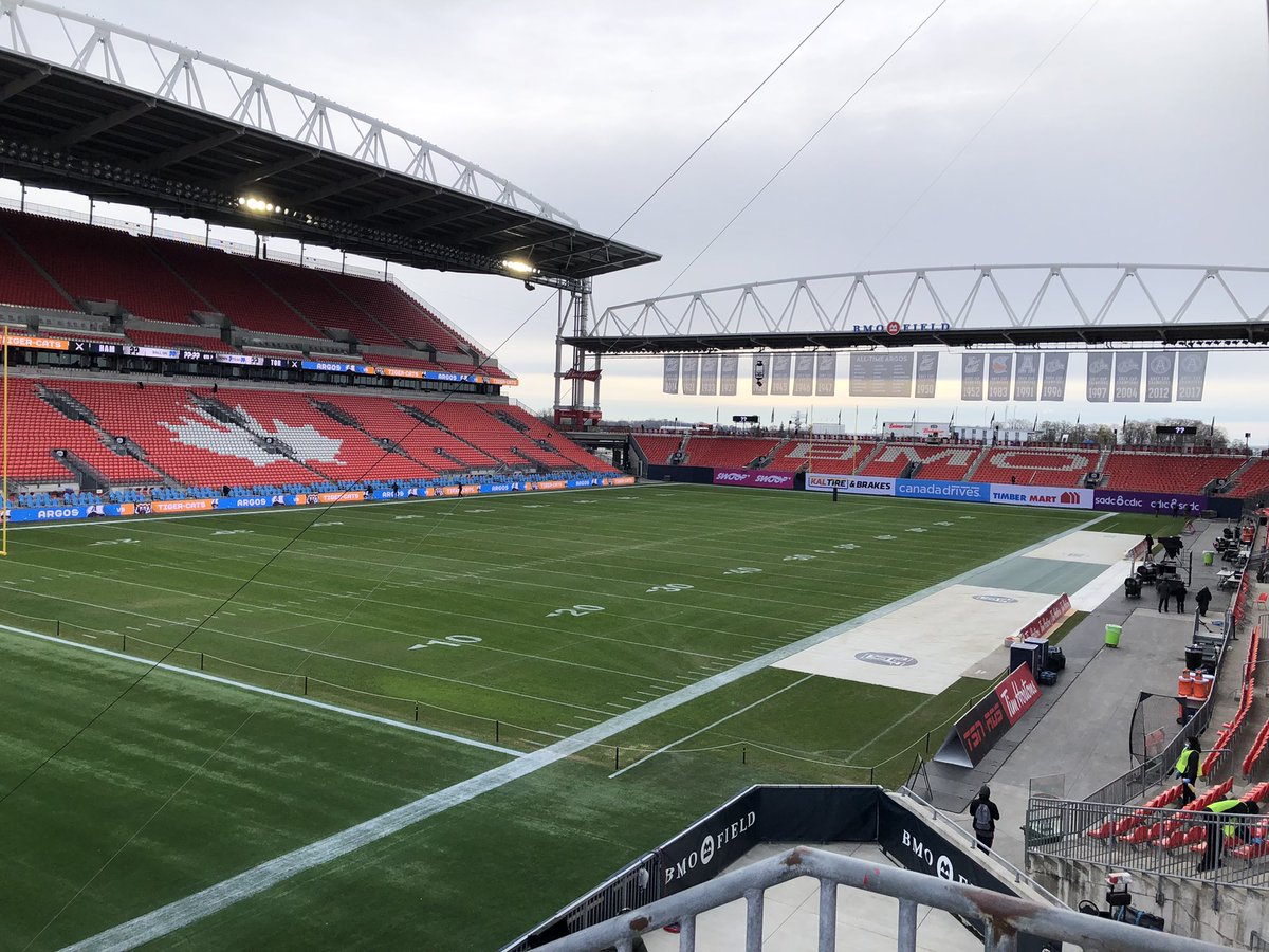 Lira_Marc's tweet photo. @CFL Eastern Final! @TorontoArgos #GetIt! https://t.co/82qjRwbm8R