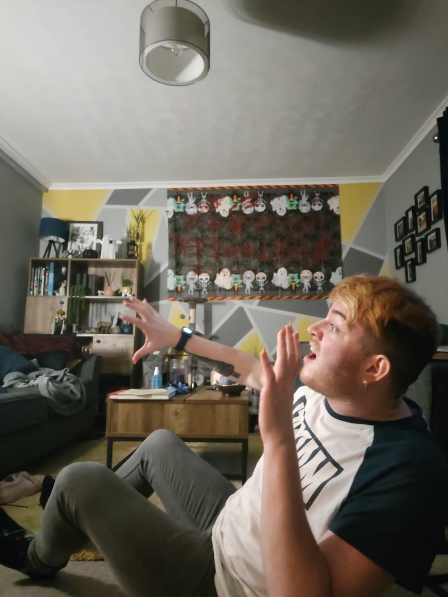 JackIngram95's tweet image. Same 🤷‍♀️ #selfreference