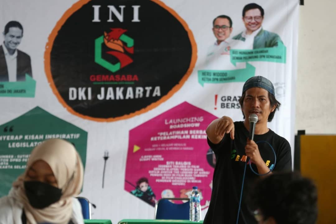 DPWPKBJAKARTA's tweet photo. Kegiatan Banom Gemasaba bertajuk "INI GEMASABA DKI" yg menghadirkan dubber dalam lounching pelatihan
Rencananya kegiatan ini akan dilangsungkan di beberapa titik di Jakarta dihari Sabtu atau Minggu
โINI GEMASABA DKI !!
@DPN_GEMASABA @heru_wido2
#pkbmuda #gemasaba #dkijakarta https://t.co/OmIMKuthyz