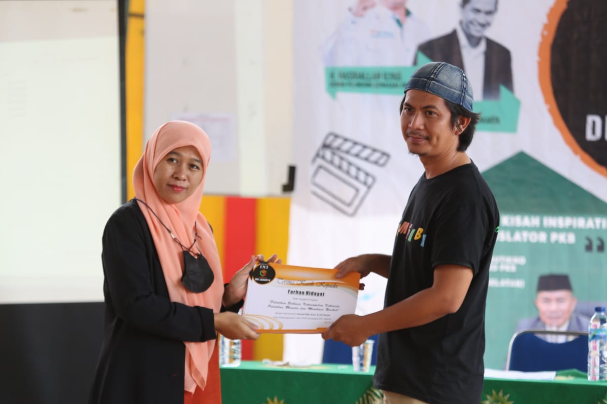 DPWPKBJAKARTA's tweet photo. Kegiatan Banom Gemasaba bertajuk "INI GEMASABA DKI" yg menghadirkan dubber dalam lounching pelatihan
Rencananya kegiatan ini akan dilangsungkan di beberapa titik di Jakarta dihari Sabtu atau Minggu
โINI GEMASABA DKI !!
@DPN_GEMASABA @heru_wido2
#pkbmuda #gemasaba #dkijakarta https://t.co/OmIMKuthyz