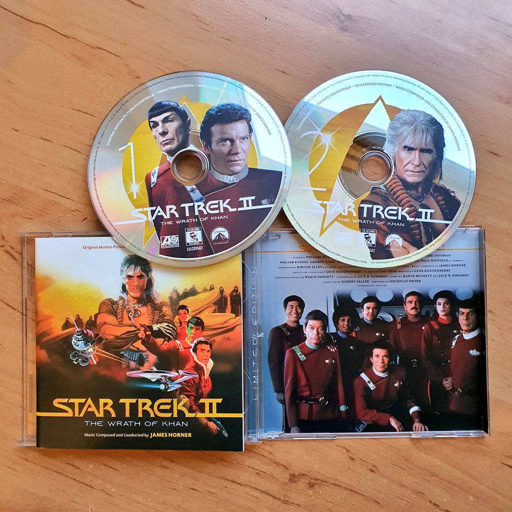 Today on the listening menu: this fantastic 2021 remastered @StarTrek edition by @LaLaLandRecords. 😍🤓🎧 A must have for any serious #Trekkie 🖖 - @pucciami and @DevetakIztok, have you secured your copy yet? 😁
#filmmusic #jameshorner #StarTrek #livelongandprosper