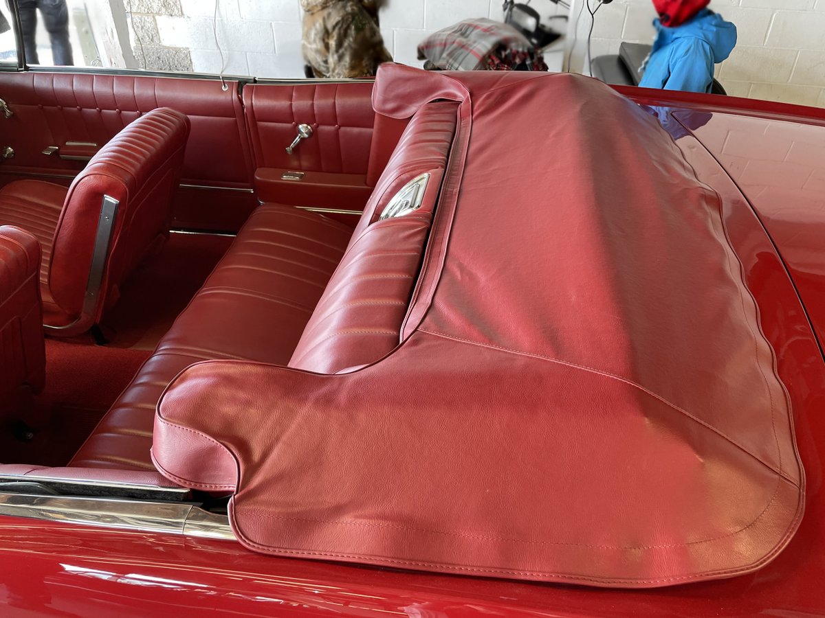 TopsOnlineUSA's tweet image. For many makes and models, topsonline.com sells #bootcovers, like for this #ChevyImpala #convertible.