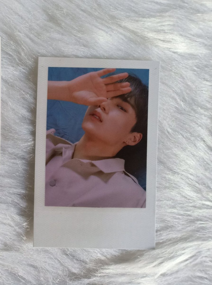 moonlights_twt's tweet photo. ¡Knock knock! Hoy nos levantamos con ganas de hacerle stream a las canciones del álbum debut de @officiaIwei, por mi parte #iAmHugYou, la canción más linda de todo su álbum y me uno al #FirstSightParty con ella <3 Hacen ¡ARTE!
ℰ𝗍𝗁𝖾𝕣𝖾𝖺𝗅 ℒ𝖾𝖺𝕕𝖾𝗋 #𝘾𝘼𝕄𝖤𝖱𝖮𝗡 🐧 https://t.co/uHUo8oI4o4