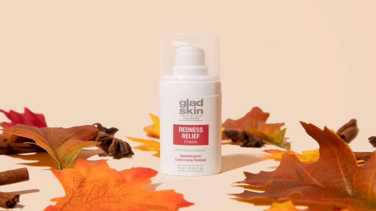 GladskinUS's tweet photo. For those who need a little #redness relief on the go. We've got you covered 😌
#facialredness #sensitiveskincare #rosacea https://t.co/T28bLHCIp9