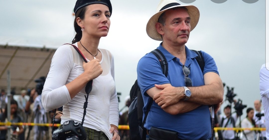 Telegrafia01's tweet photo. Enrique Santiago, líder del PCE y secretario de Estado para la Agenda 2030 en España. En la imagen junto a Tanja Nijimeirjer, ( La Holandesa ), una de las terroristas más brutales de las FARC de Colombia https://t.co/hMI8uUujir