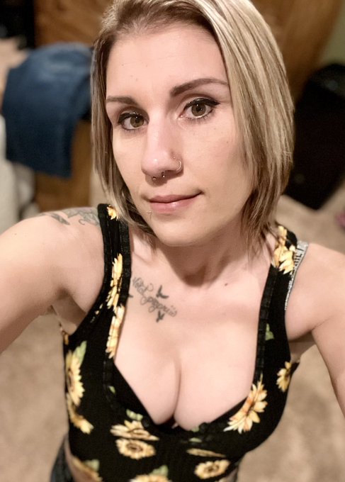 Had a some fun this #weekend, make sure you sign up for my #OnlyFans, #AVNStars or #ManyVide to see it<a href="/tag/weekend"class="tags">#weekend</a><a href="/tag/followme"class="tags"><span>#followme</span></a><a href="/tag/wife"class="tags"><span>#wife</span></a><a href="/tag/adultwork"class="tags"><span>#adultwork</span></a><a href="/tag/retweet"class="tags"><span>#retweet</span></a><a href="/tag/hotwife"class="tags"><span>#hotwife</span></a><a href="/tag/slutwife"class="tags"><span>#slutwife</span></a>