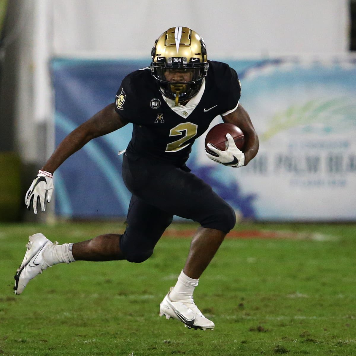 blackcrownarts's tweet image. ❤️⚔️🕊 It’s another beautiful day to be #2STRONG