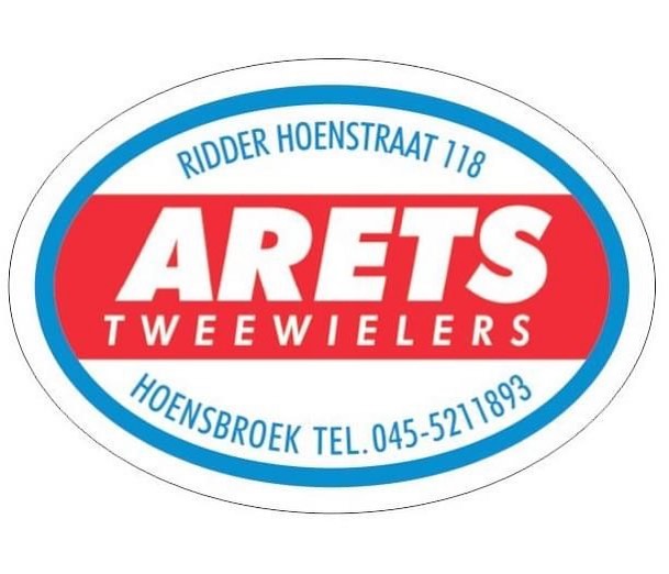 AretsHuub's tweet photo. Arets Tweewielers : #hoensbroek #heerlen #brunssum #kerkrade #landgraaf #schinveld #schinnen #nuth #wijnandsrade #voerendaal #valkenburg #parkstad #entour #grandtour #dailytour #anytour #giantbicycles #bikkelbikes #newlooxs #axa #rockmachine #tuba #vida #vidaplus #contigo #NIU https://t.co/el8a43mxjR