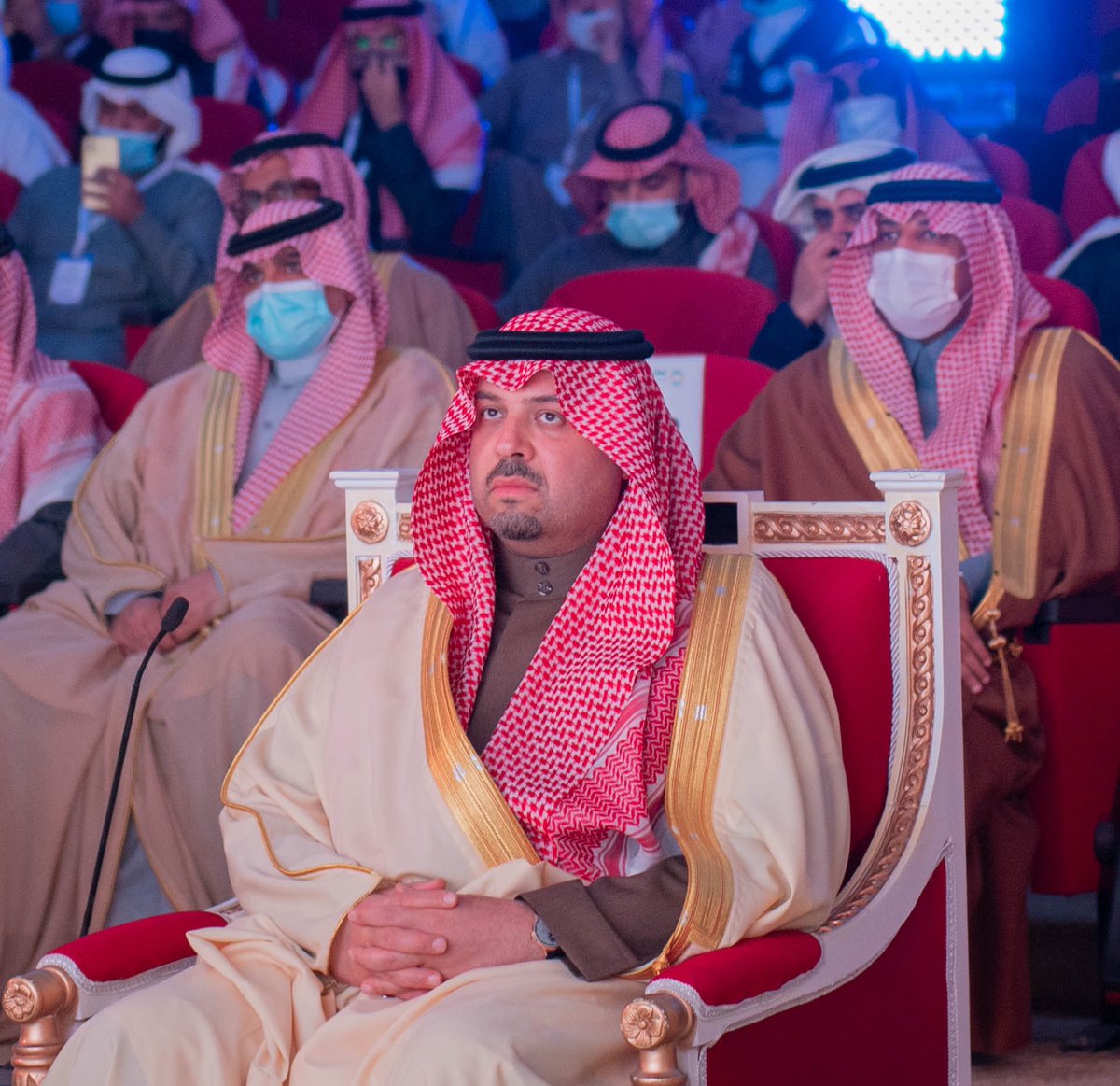 NorthborderSA's tweet photo. رعى #الأمير_فيصل_بن_خالد_بن_سلطان #أمير_منطقة_الحدود_الشمالية اليوم، فعاليات اليوم العالمي للتطوع بالمنطقة، التي تنظمها فرع وزارة الموارد البشرية والتنمية الاجتماعية بالمنطقة.
ولدى وصول سموه لمقر الاحتفال على مسرح الغرفة التجارية الصناعية بعرعر,استعرض المنصة الوطنية للعمل التطوعي https://t.co/183DudMXu8