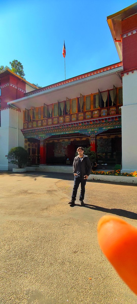 iammohit___'s tweet photo. Namgyal Institute of Tibetology
.
.
#nature #monastery #wanderlust #explore 
#Namgyalinstituteoftibetology
#sikkim #gangtok #travelphotography #tibetology #buddha #india #travelfreak #gangtoktravel #indian #monasteries #vlogginglife #vlogger https://t.co/BqnW2z8pYU