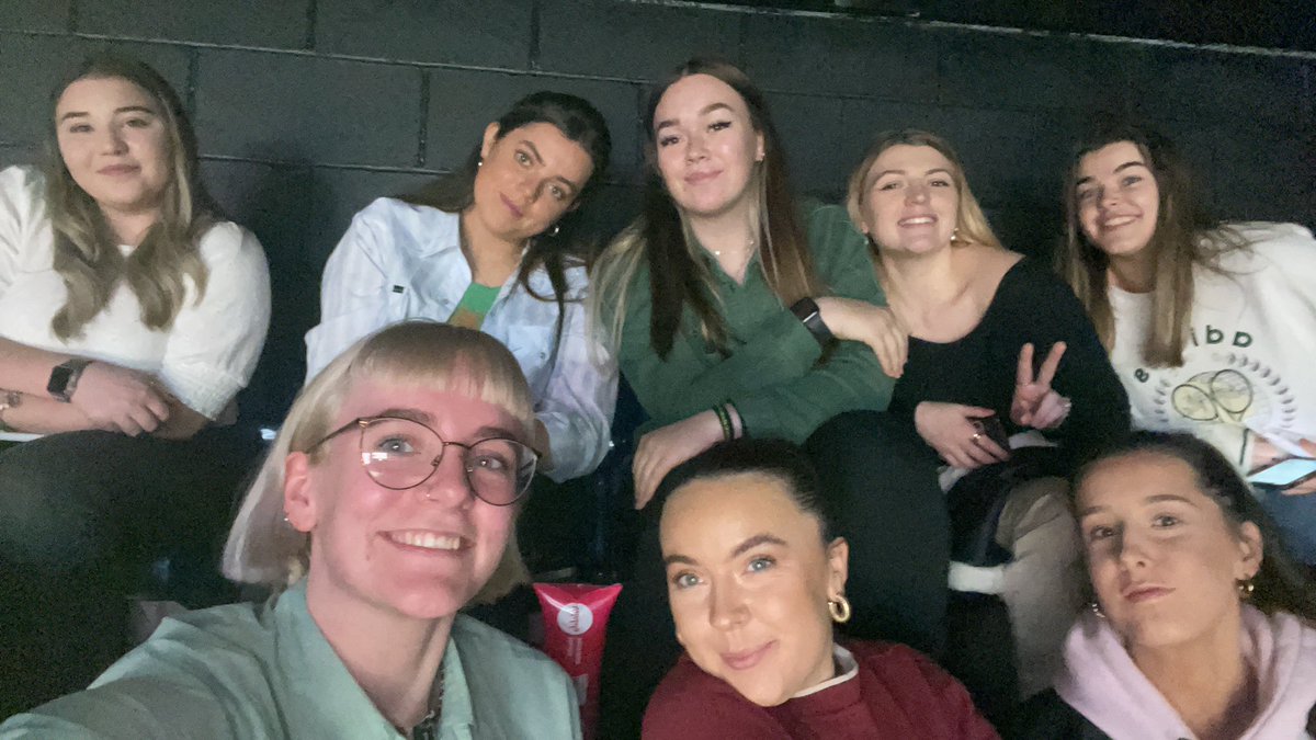#rosesreunited