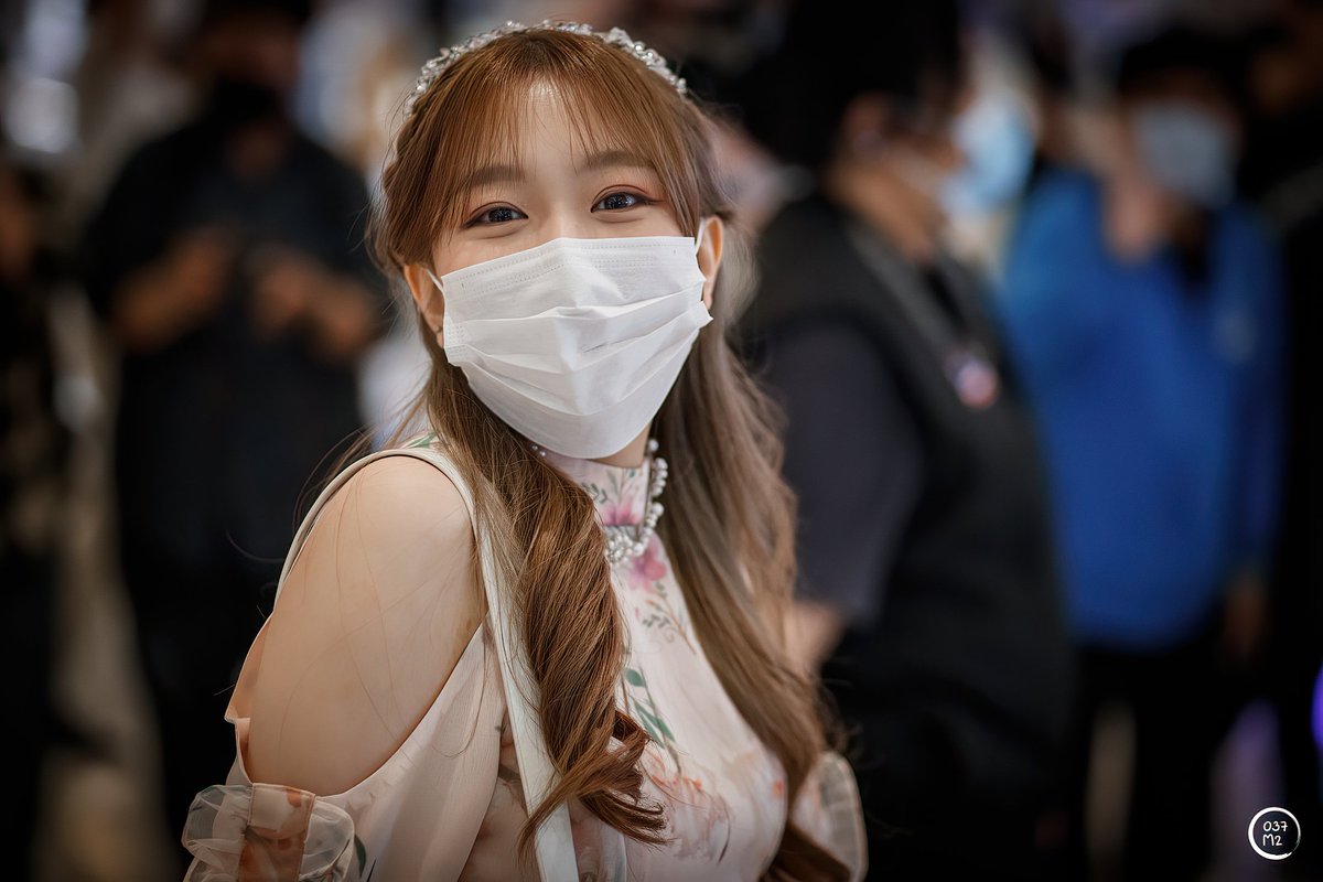 037_m2's tweet photo. [211205] Mewnich @ Mewnich's Graduation Stage, The Mall Bangkapi
#MewnichGraduate
#MewnichBNK48
#BNK48
#Mew_mn 
#Mewnich
#037M2 https://t.co/2S0f1LRE47