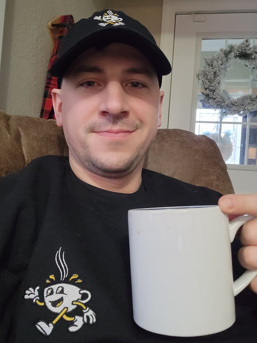 JesseMunger's tweet photo. Full time father of two.
Part time fashionista.
Let's have a Sunday out there boys. #coffeedads #fathersof2 #takeiteasy @BarstoolBigCat @PardonMyTake https://t.co/uhrGYoTKtI