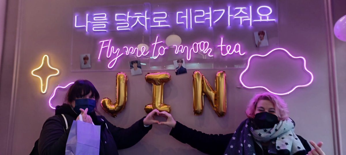 I was there too 💜🥰💜 the lovely decorations, the  tasty Special Bubble Tea, fantastic Army Girls... but the best thing was that I could spend time with my Bestie 💜🥰when we're together we have so much fun. Also thank you to <a href="/mikrokosmoscafe/">mikrokosmoscafe</a> &amp; <a href="/CHULIP_1204/">CHULIP</a> 💜I purple you💜
