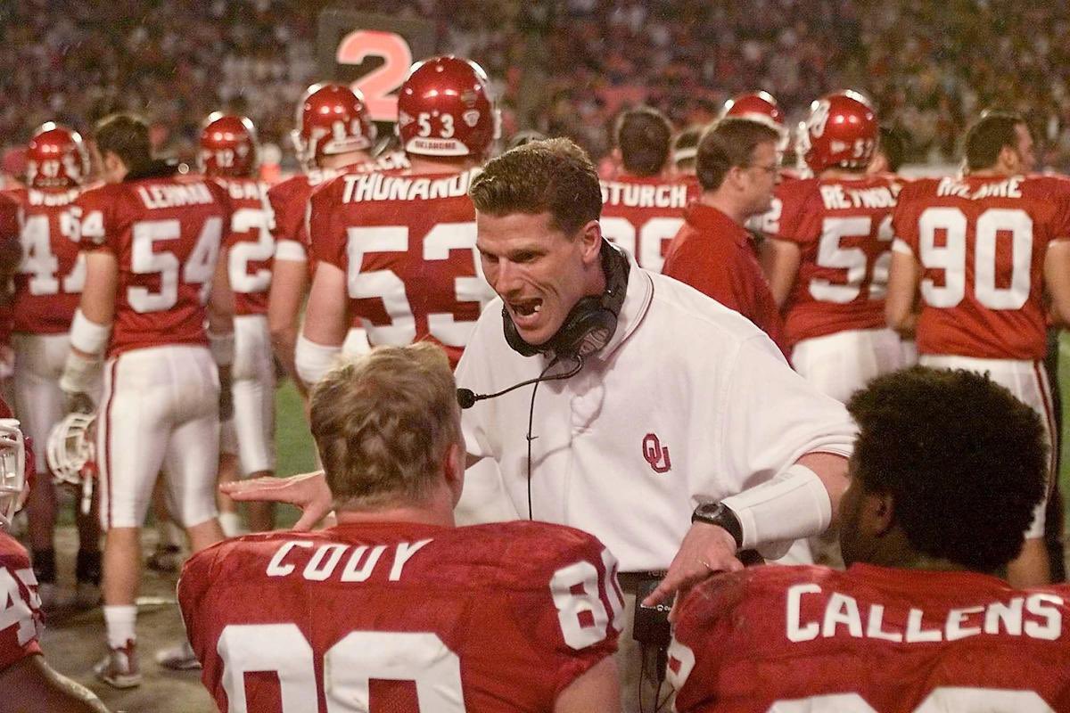BradyDoesSports's tweet photo. Make Oklahoma tough again https://t.co/7bjlaFiEPI