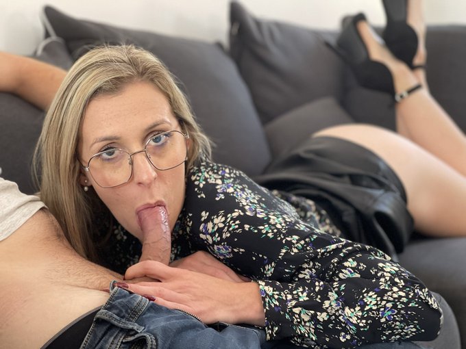 Watch French Porn Prod (+18)'s leaked NSFW photo on TwXstars